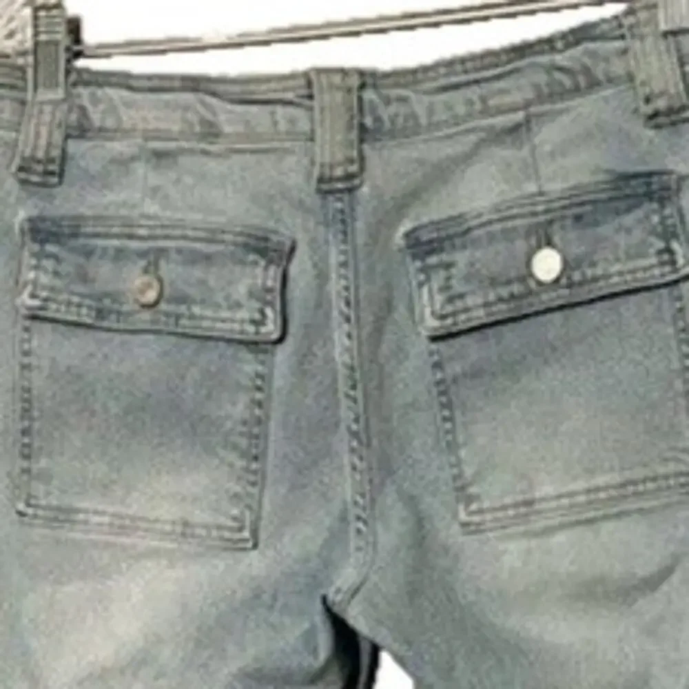 KanCan Jeans Size 9 High Rise Jeans Blue Light Wash Relaxed Loose Fit Raw Hem